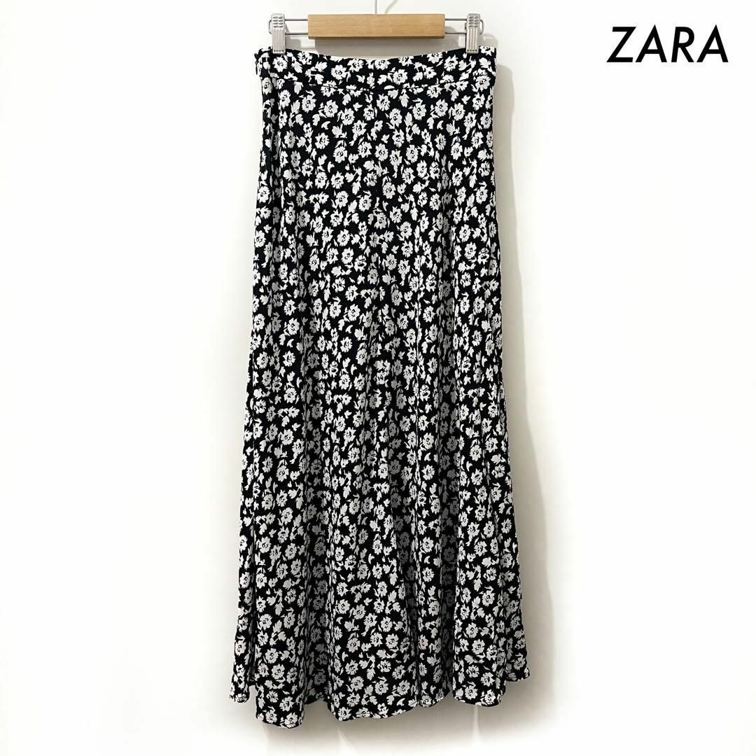 ZARA(ザラ)のZARA ザラ★小花柄 ロングスカート フレア モノクロ 白黒 レディースのスカート(ロングスカート)の商品写真