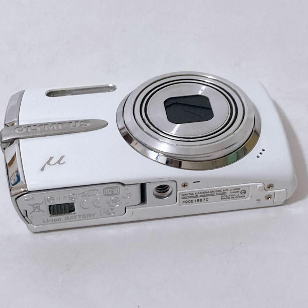 OLYMPUS(オリンパス)のOLYMPUS μ-1020 ホワイト オリンパス ミュー デジカメ コンデジ スマホ/家電/カメラのカメラ(コンパクトデジタルカメラ)の商品写真