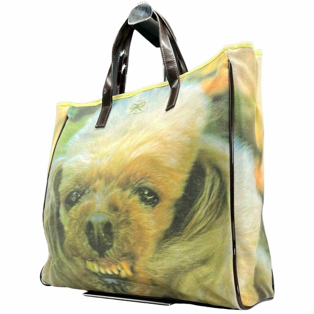 ANYA HINDMARCH(アニヤハインドマーチ)のアニヤハインドマーチ　ハンドバッグ　トートバッグ　犬　プリント　トイプードル レディースのバッグ(トートバッグ)の商品写真