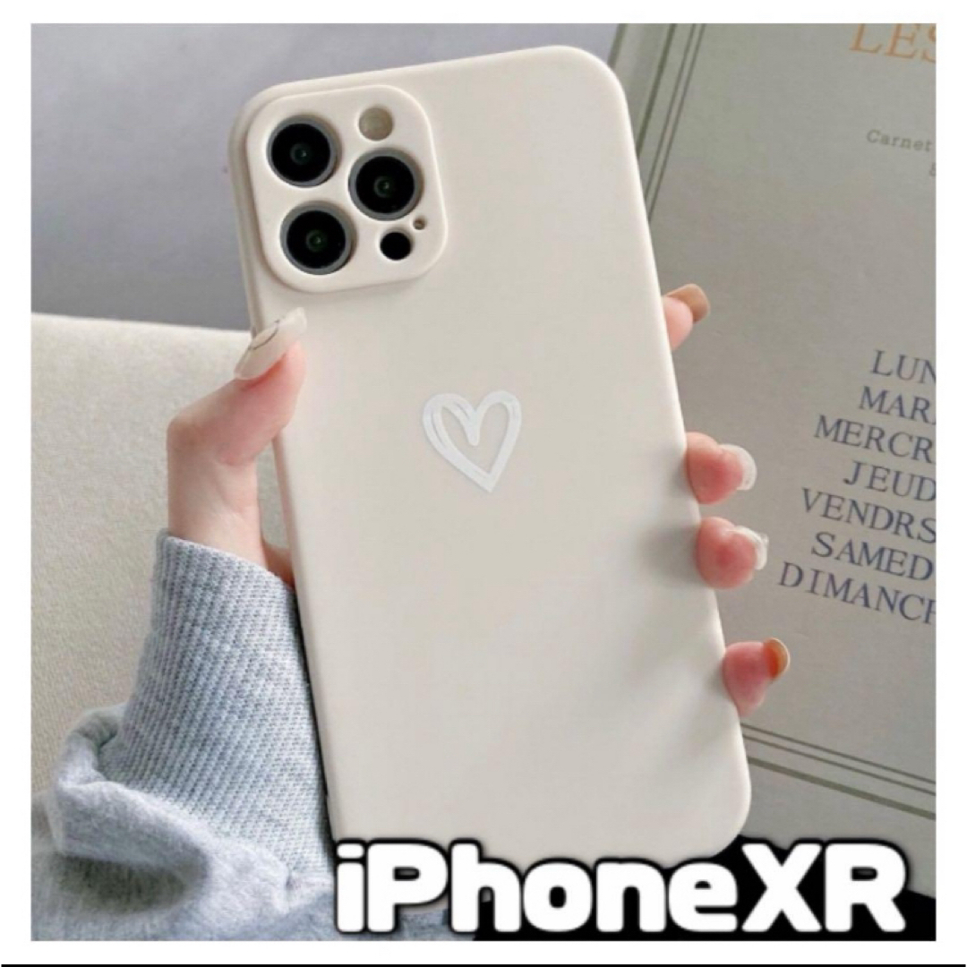 【iPhoneXR】iPhoneケース ホワイト ハート 手書き 白 シンプル スマホ/家電/カメラのスマホアクセサリー(iPhoneケース)の商品写真