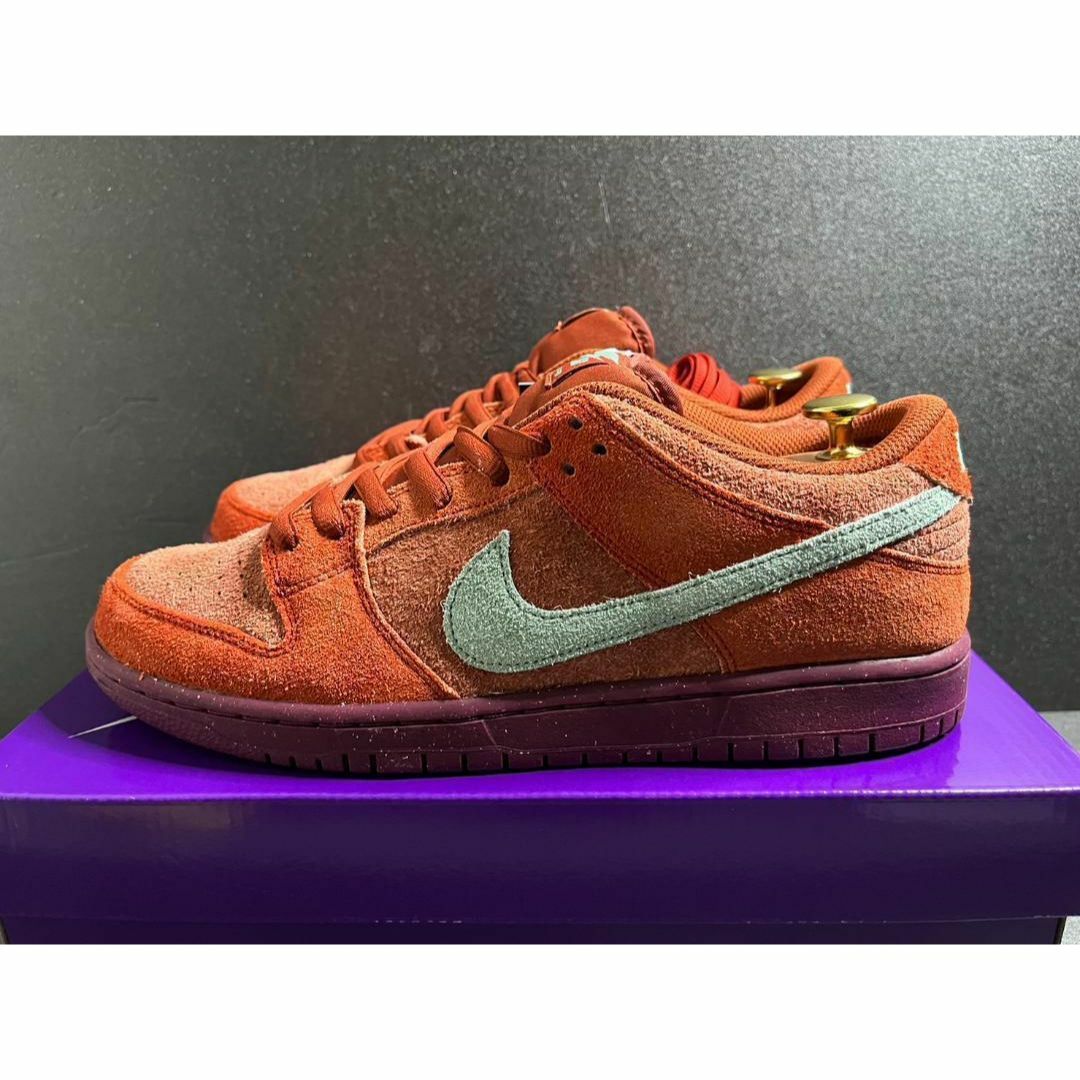 NIKE(ナイキ)の新品28cm Nike SB Dunk Low Pro PRM ローズウッド メンズの靴/シューズ(スニーカー)の商品写真