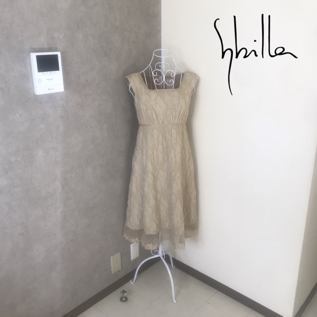 Sybilla(シビラ)の定価49,000円　シビラ♡1度着用　ワンピース レディースのワンピース(ひざ丈ワンピース)の商品写真