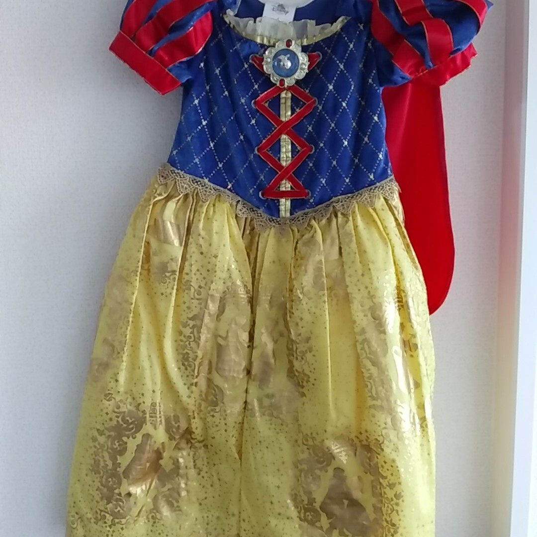 ディズニー白雪姫ドレス キッズ/ベビー/マタニティのキッズ服女の子用(90cm~)(ドレス/フォーマル)の商品写真