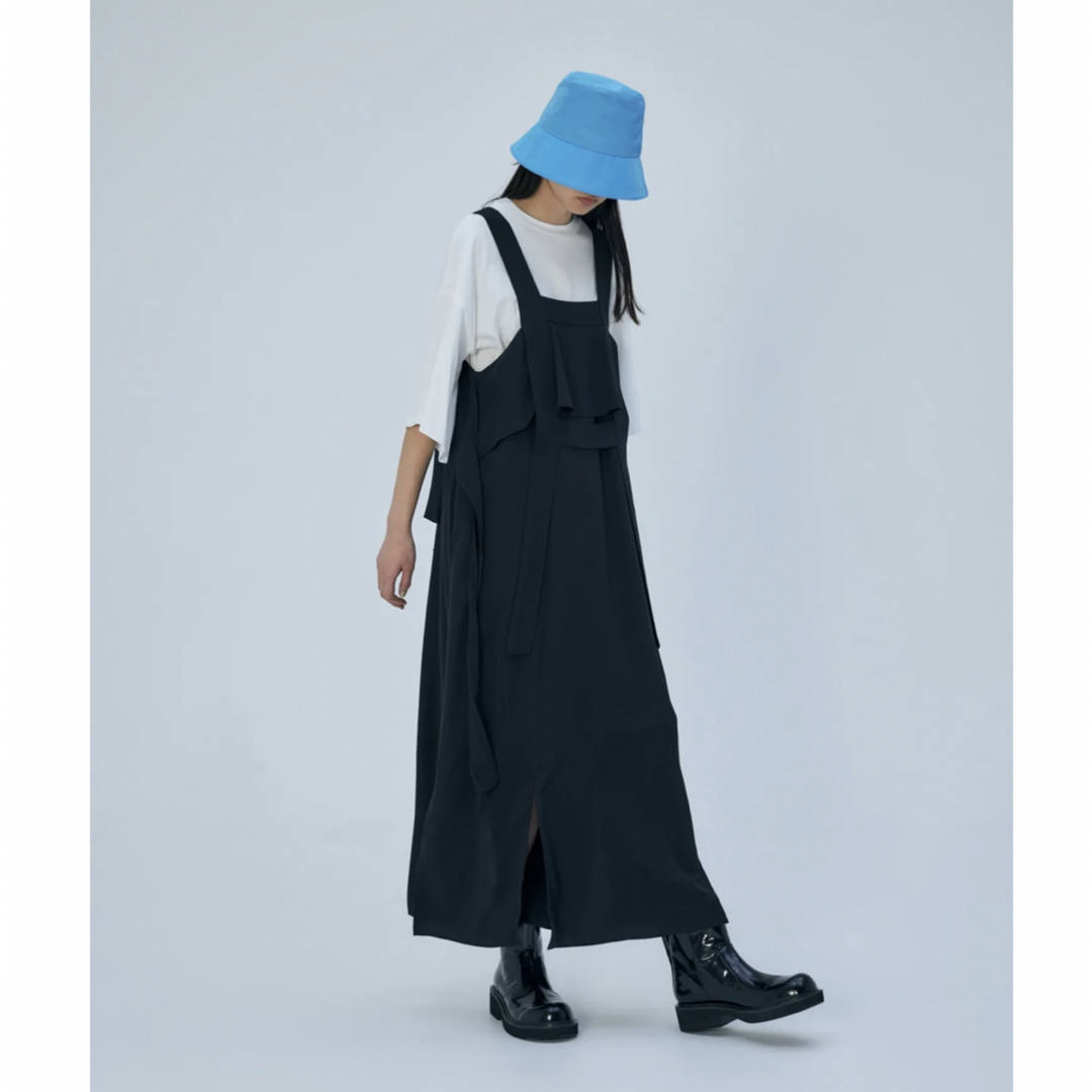 ENFOLD(エンフォルド)の今季完売　新品　エンフォルド　FLARE SLIT JUMPER-SKIRT レディースのワンピース(ロングワンピース/マキシワンピース)の商品写真