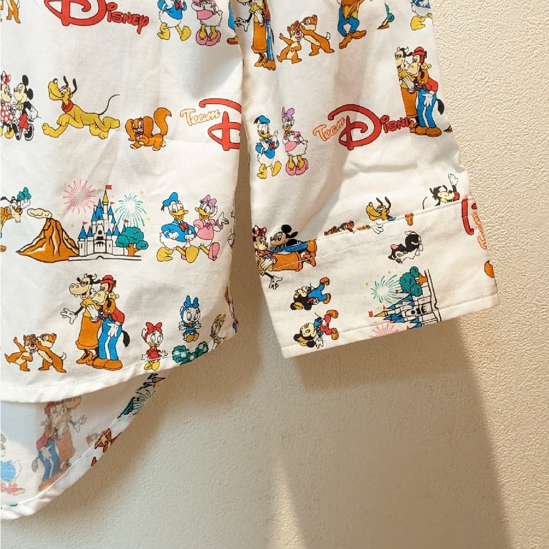 Disney(ディズニー)のDisney　シャツ レディースのトップス(シャツ/ブラウス(長袖/七分))の商品写真