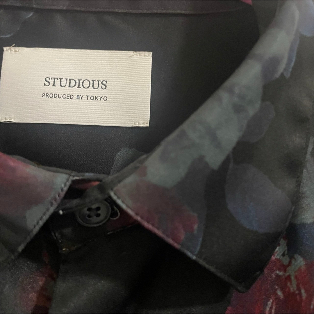 STUDIOUS(ステュディオス)のSTUDIOUS 花柄シャツ メンズのトップス(シャツ)の商品写真