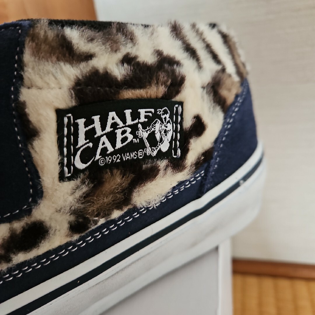 Supreme(シュプリーム)のSupreme × Vans Leopard Half Cab メンズの靴/シューズ(スニーカー)の商品写真