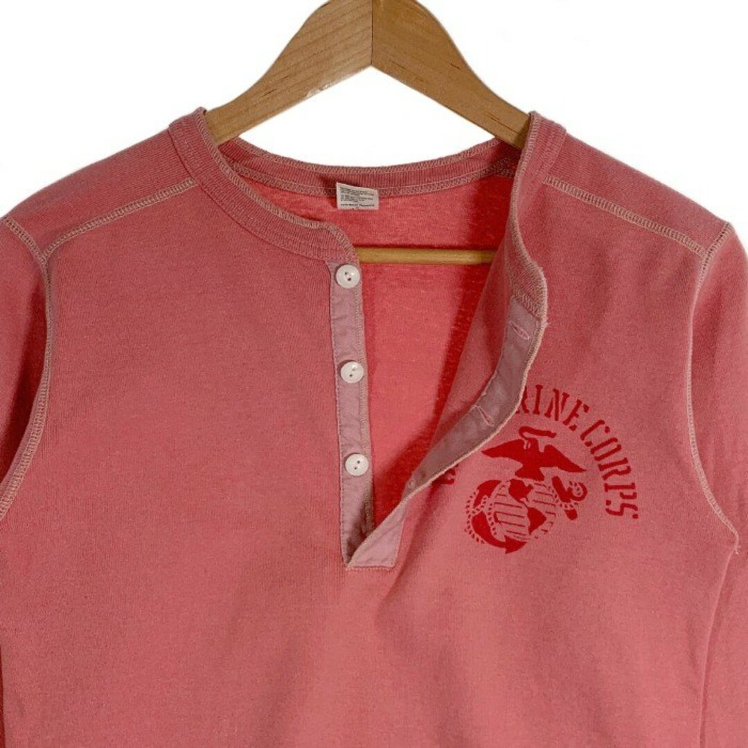 TOYS McCOY(トイズマッコイ)のTOYS McCOY トイズマッコイ マックヒル U.S.MARINE CORP ヘンリーネック カットソー ピンク Size M メンズのトップス(Tシャツ/カットソー(七分/長袖))の商品写真