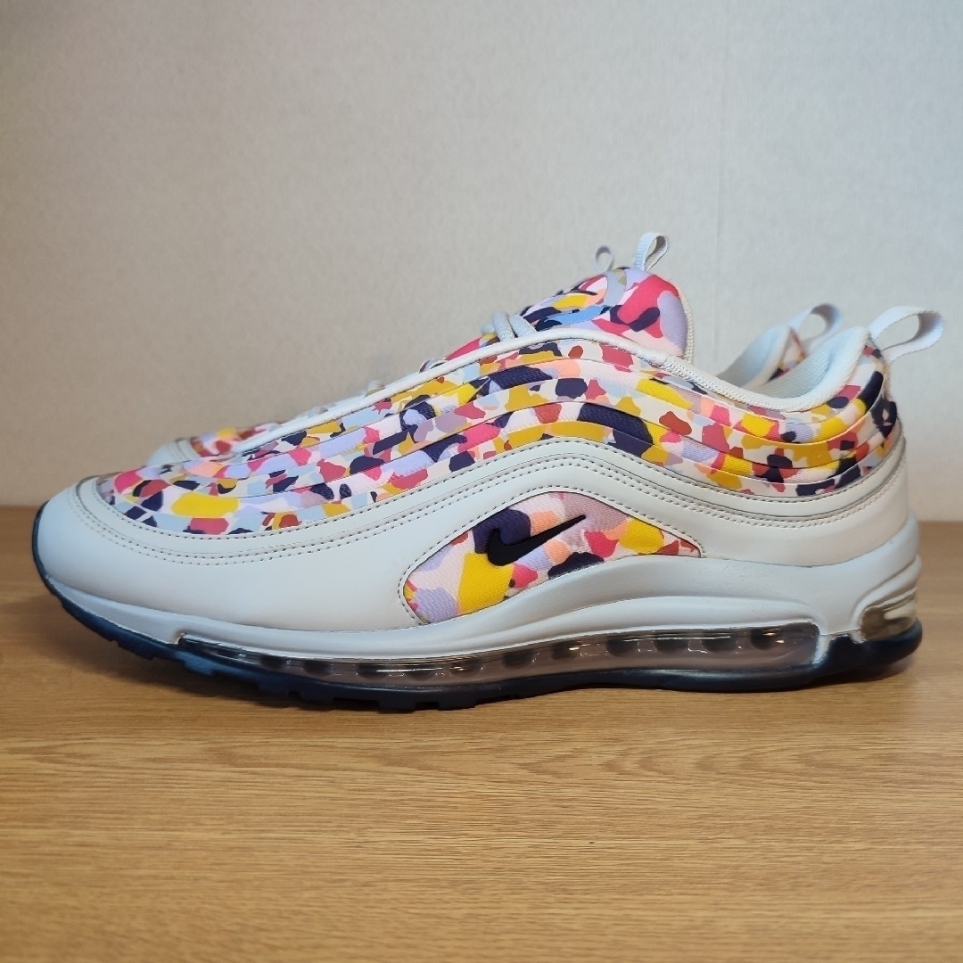 NIKE(ナイキ)の美品 特別モデル NIKE AIR MAX 97 UL W28 メンズの靴/シューズ(スニーカー)の商品写真