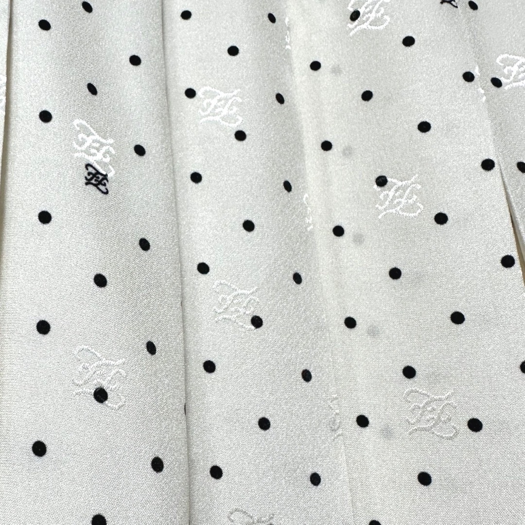 FENDI(フェンディ)のFENDIフェンディ 2021-2022 完売 カリグラフィ プリーツスカート レディースのスカート(ロングスカート)の商品写真