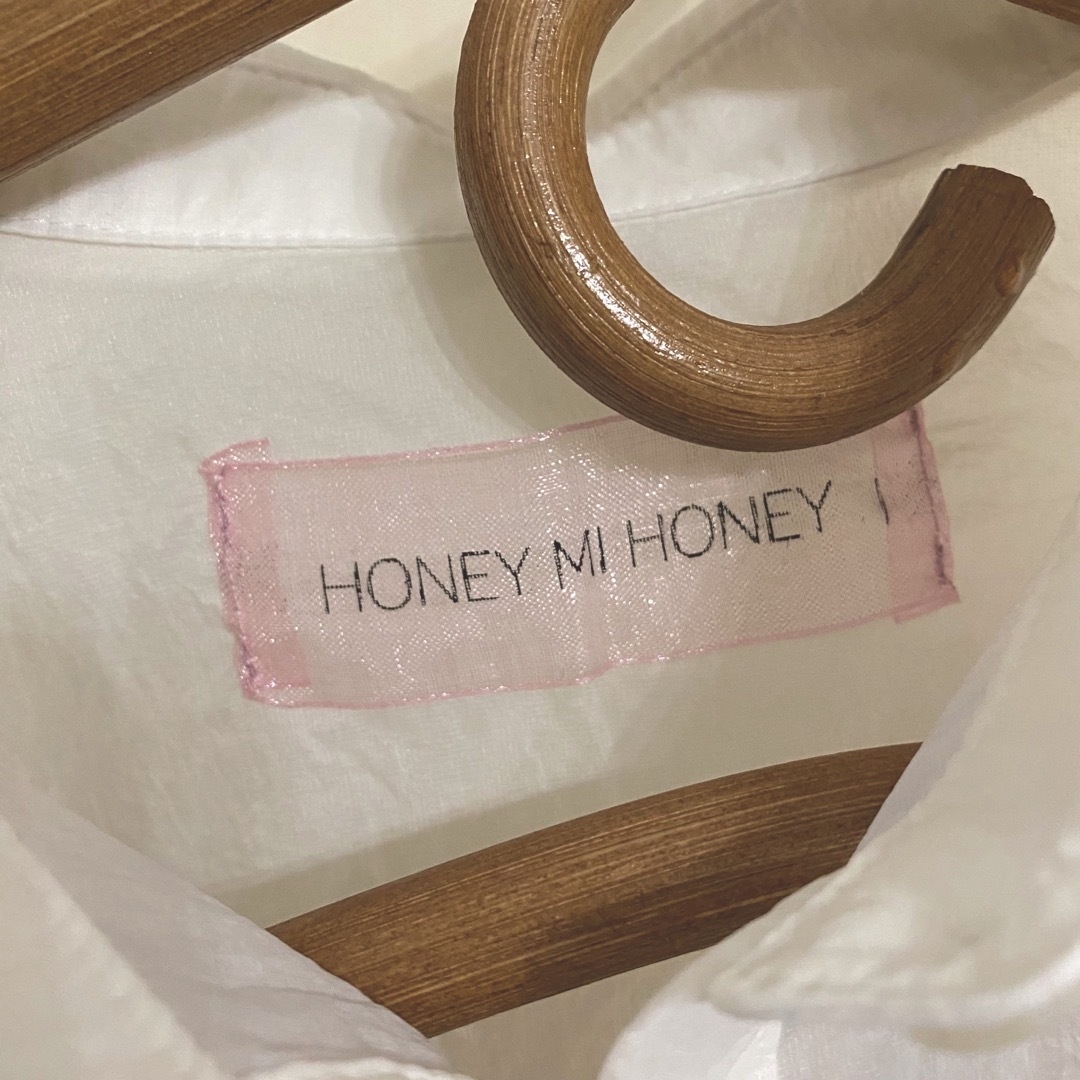 Honey mi Honey(ハニーミーハニー)のhoney mi honey クロップドシースルーブラウス レディースのトップス(シャツ/ブラウス(長袖/七分))の商品写真