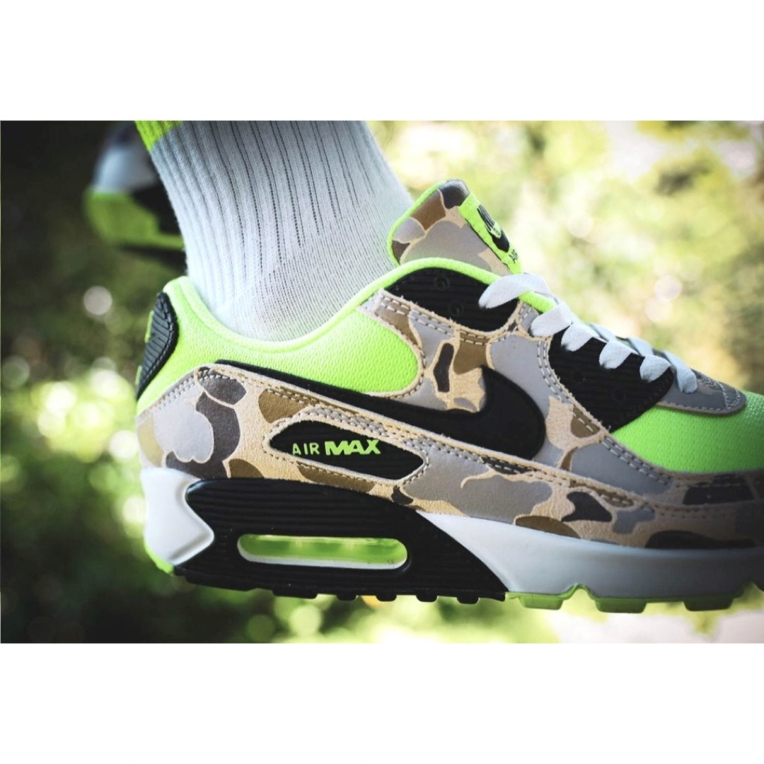 NIKE(ナイキ)の美品希少 ナイキAIR MAX 90 GREEN DUCK CAMO 25.5 メンズの靴/シューズ(スニーカー)の商品写真