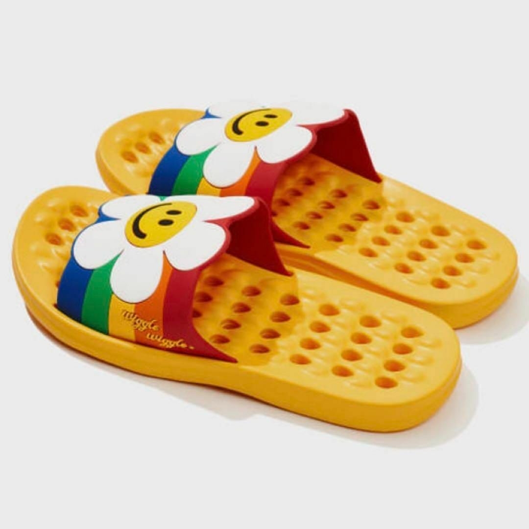【韓国限定】ウィグルウィグル スリッパ サンダル　wiggle wiggle レディースの靴/シューズ(サンダル)の商品写真