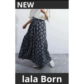 1292 新品　lalaBorn アートモチーフ　ロングスカート　ブラック(ロングスカート)