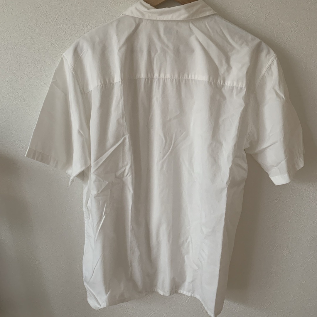 UNIQLO(ユニクロ)の【美品】UNIQLO オープンカラーシャツ　M（メンズサイズ） レディースのトップス(シャツ/ブラウス(半袖/袖なし))の商品写真