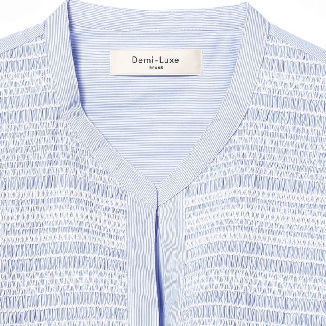 Demi-Luxe BEAMS(デミルクスビームス)のデミルクスビームス⭐️スモッキング刺繍ブラウス レディースのトップス(シャツ/ブラウス(長袖/七分))の商品写真
