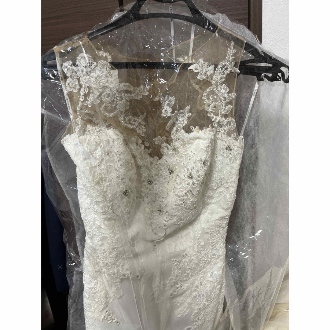 ベール付！PRONOVIAS(プロノビアス)ロングマーメイドウェディングドレス レディースのフォーマル/ドレス(ウェディングドレス)の商品写真