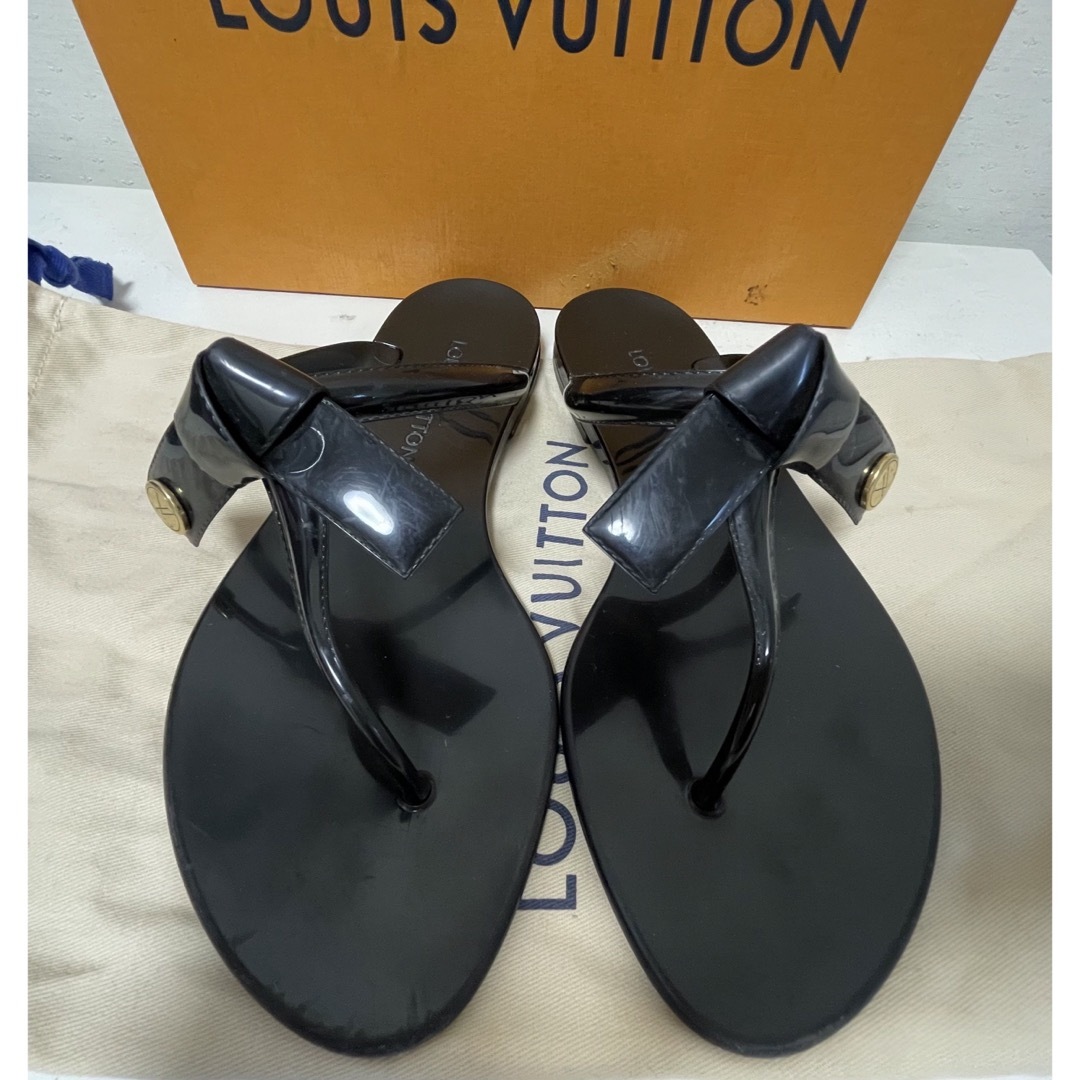 LOUIS VUITTON(ルイヴィトン)のLOUIS VUITTON  ルイヴィトン　ビーチ　サンダル レディースの靴/シューズ(サンダル)の商品写真