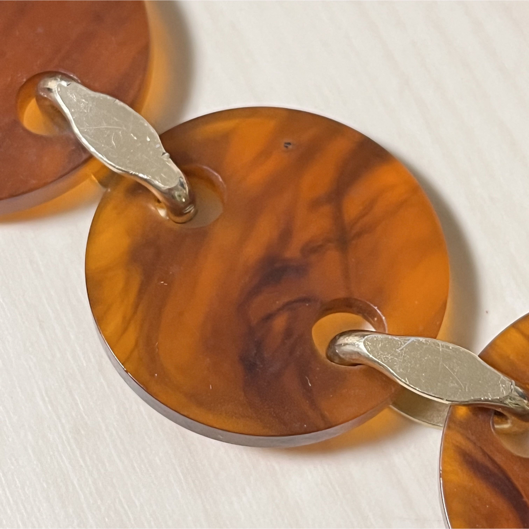 丸い透明なパーツのネックレス　ブラウン　金色 レディースのアクセサリー(ネックレス)の商品写真