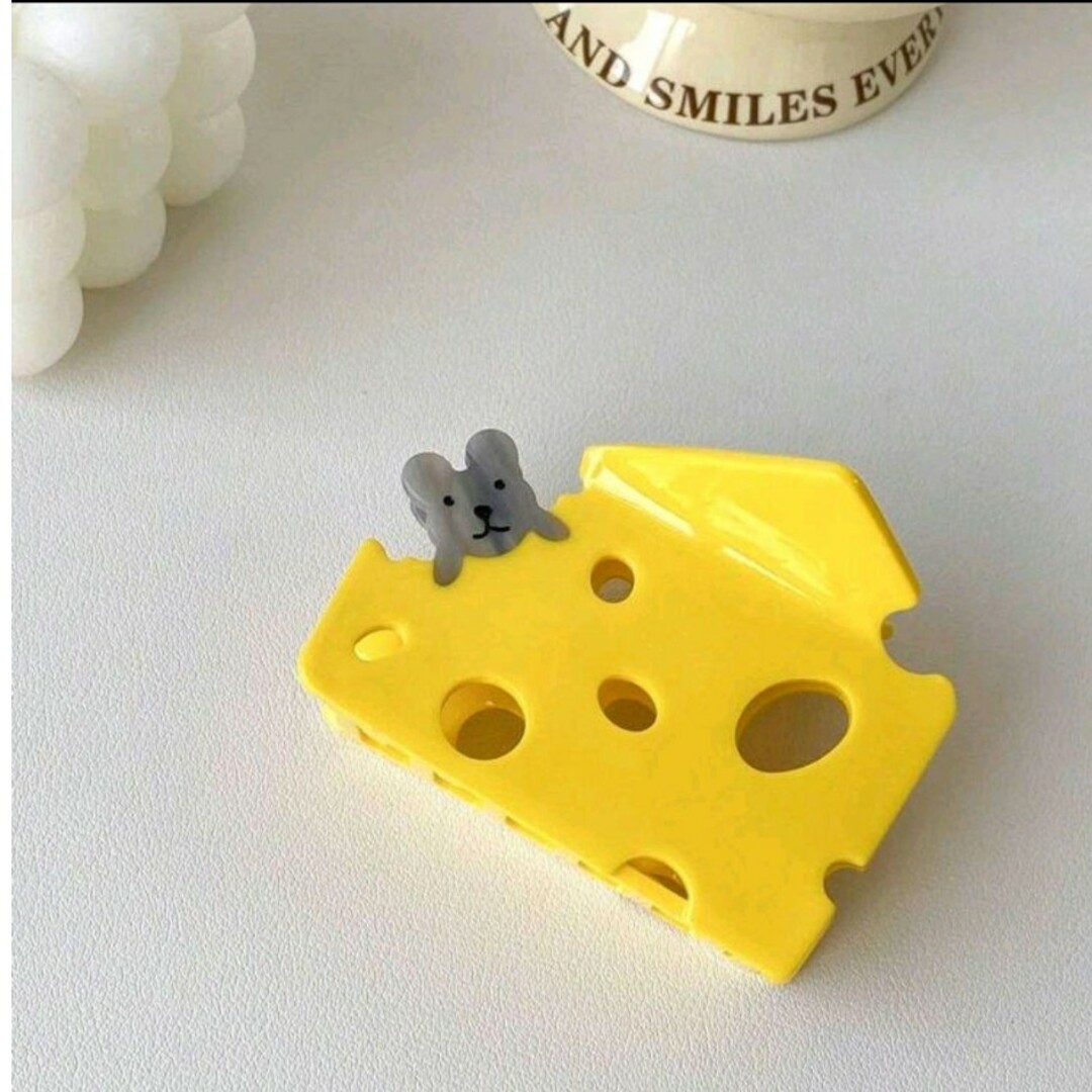 ♡新品 バンスクリップヘアクリップチーズねずみイエロー黄色グレー可愛い韓国個性的 レディースのヘアアクセサリー(バレッタ/ヘアクリップ)の商品写真