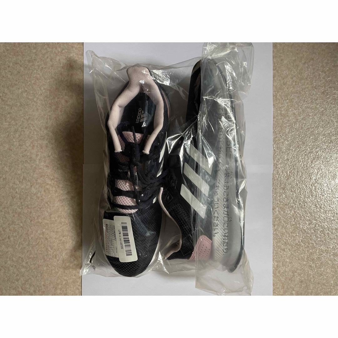 adidas - 新品アディダス　ランニングシューズ　コアランナー　ホワイト/クリアピンク25cm