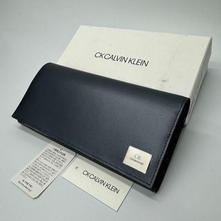 シーケーカルバンクライン(ck Calvin Klein)の未使用 カルバンクライン 長財布 ネイビー 牛革 リアルレザー コインケース有(長財布)