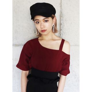 EMODA - 【美品】EMODA ワンショルダーショートトップス 完売品