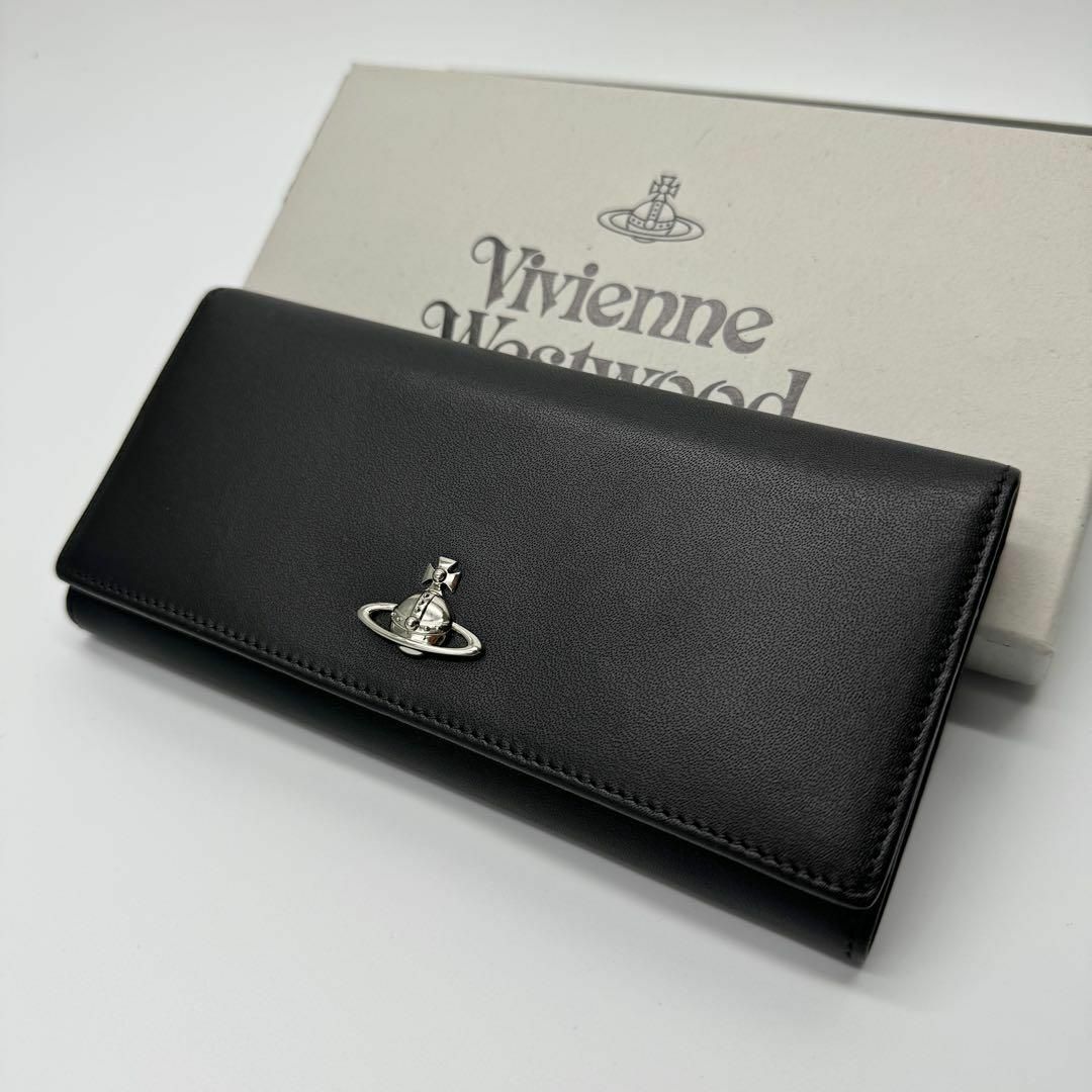 Vivienne Westwood(ヴィヴィアンウエストウッド)の未使用 入手困難 ヴィヴィアン 長財布 リアルレザー シルバーオーブ 二つ折り レディースのファッション小物(財布)の商品写真
