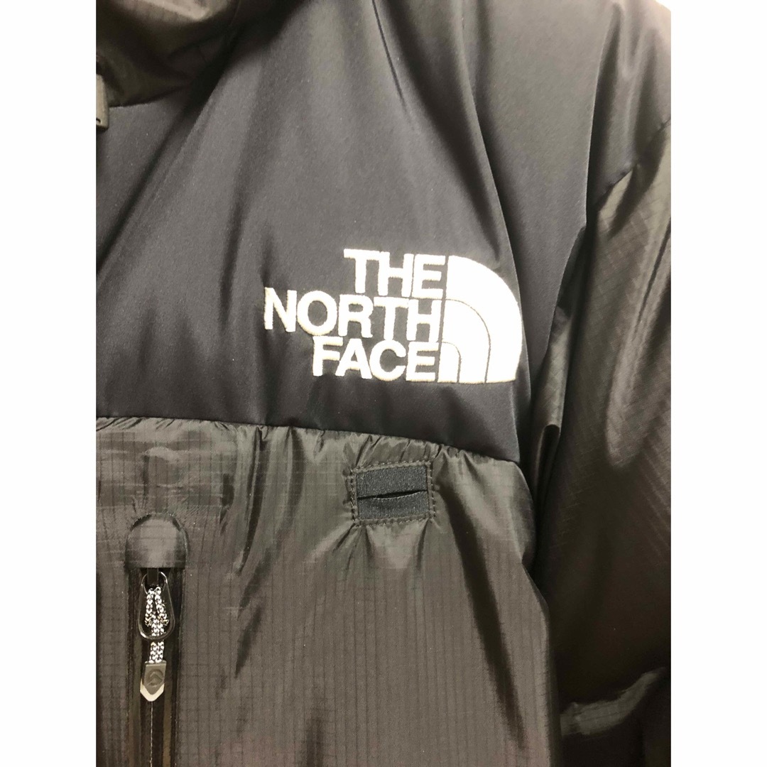 THE NORTH FACE(ザノースフェイス)の最新新品　擦れ防止マジックテープ付き　ノースフェイス　ヒマラヤンパーカ　Mサイズ メンズのジャケット/アウター(ダウンジャケット)の商品写真