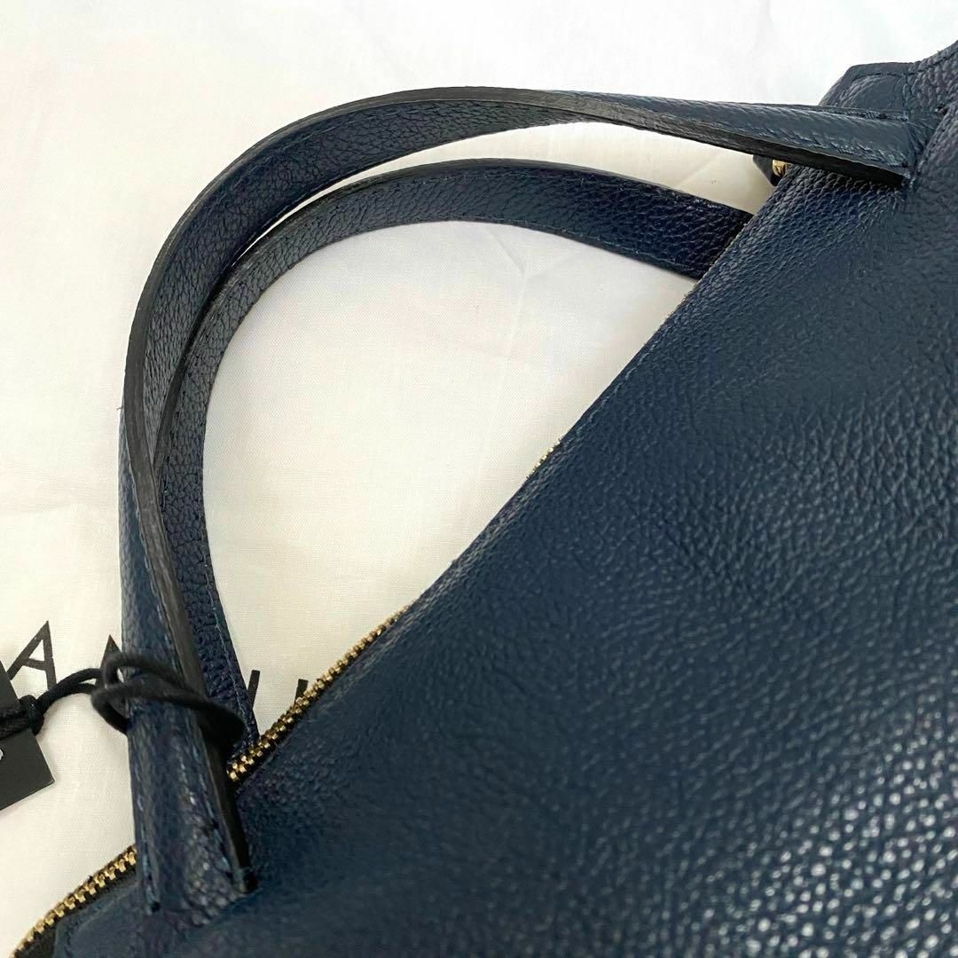 GIANNI CHIARINI(ジャンニキャリーニ)の美品✨️GIANNI CHIARINI オリガミ M ハンド ショルダーバッグ レディースのバッグ(ショルダーバッグ)の商品写真