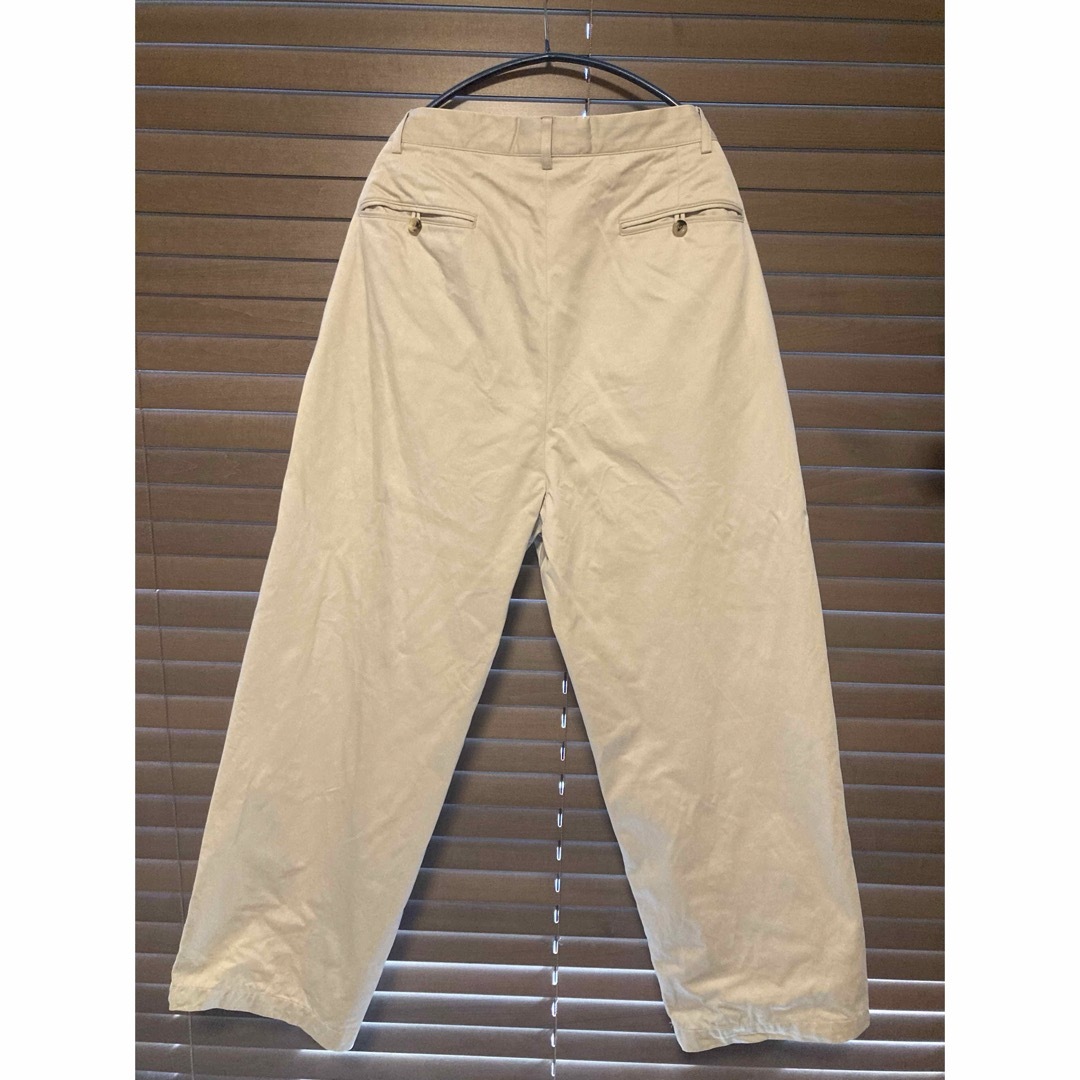 COMOLI(コモリ)のA.PRESSE  チノトラウザーズ  Chino Trousers サイズ2 メンズのパンツ(チノパン)の商品写真