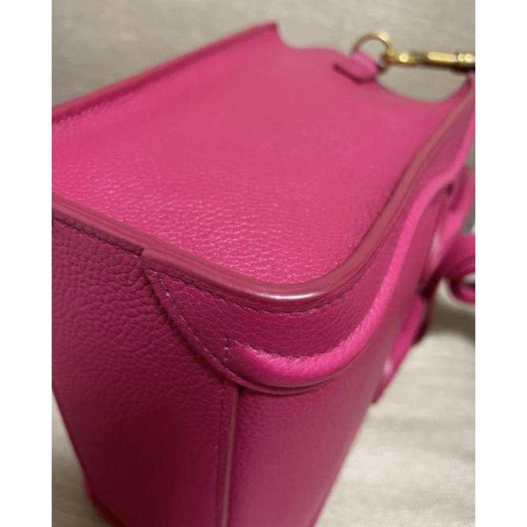 celine(セリーヌ)の美品！CELINE セリーヌ　ラゲージナノバッグ　ピンク レディースのバッグ(ショルダーバッグ)の商品写真
