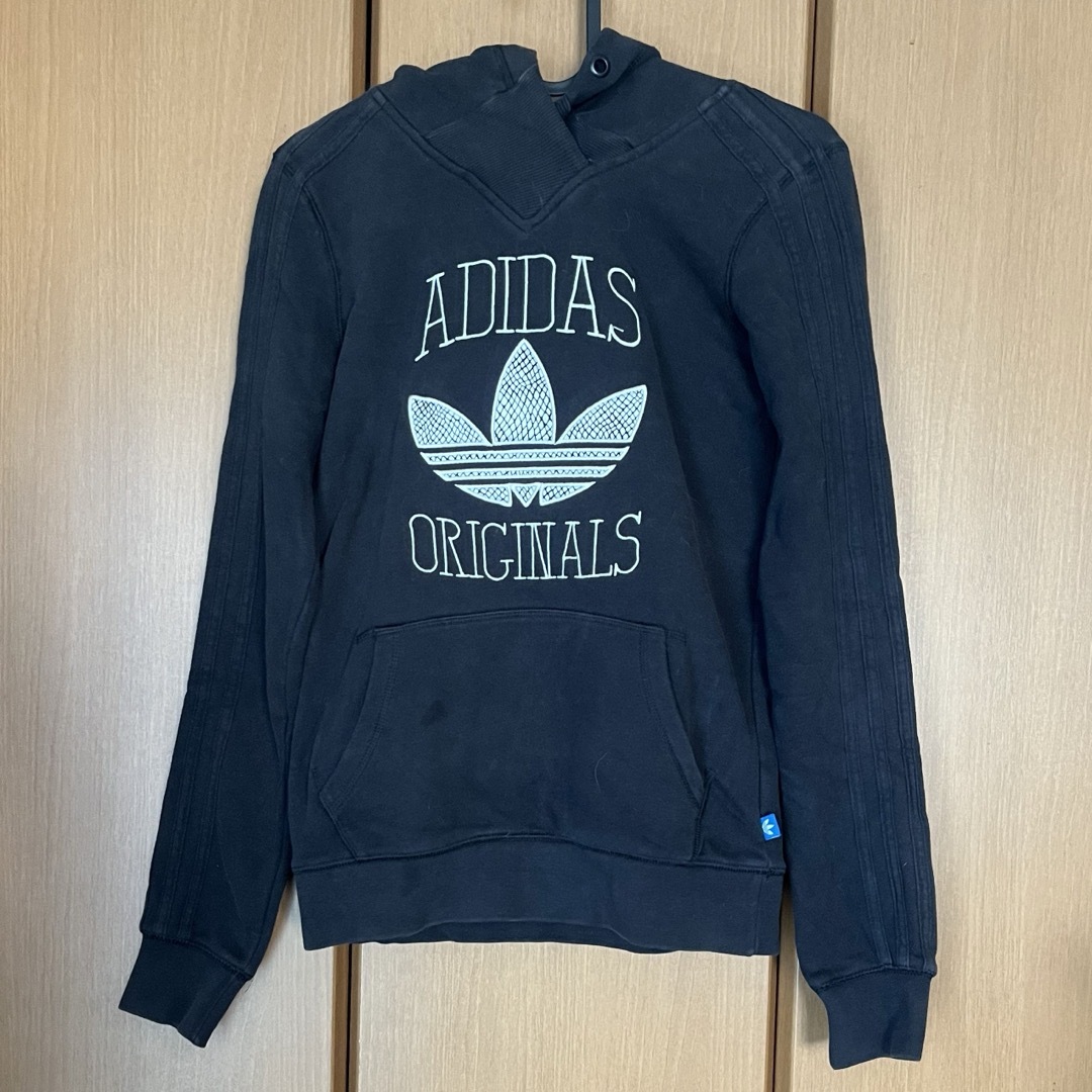 adidas(アディダス)のadidas パーカー レディースのトップス(パーカー)の商品写真