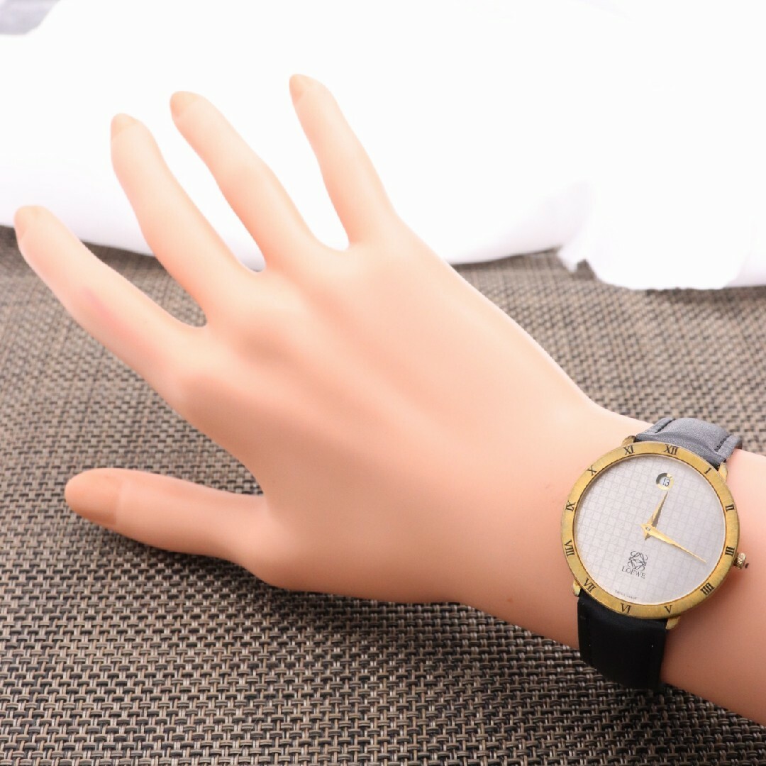 LOEWE(ロエベ)の正規品【新品電池】LOEWE 3005/動作品 アナグラム ヴィンテージ メンズの時計(腕時計(アナログ))の商品写真