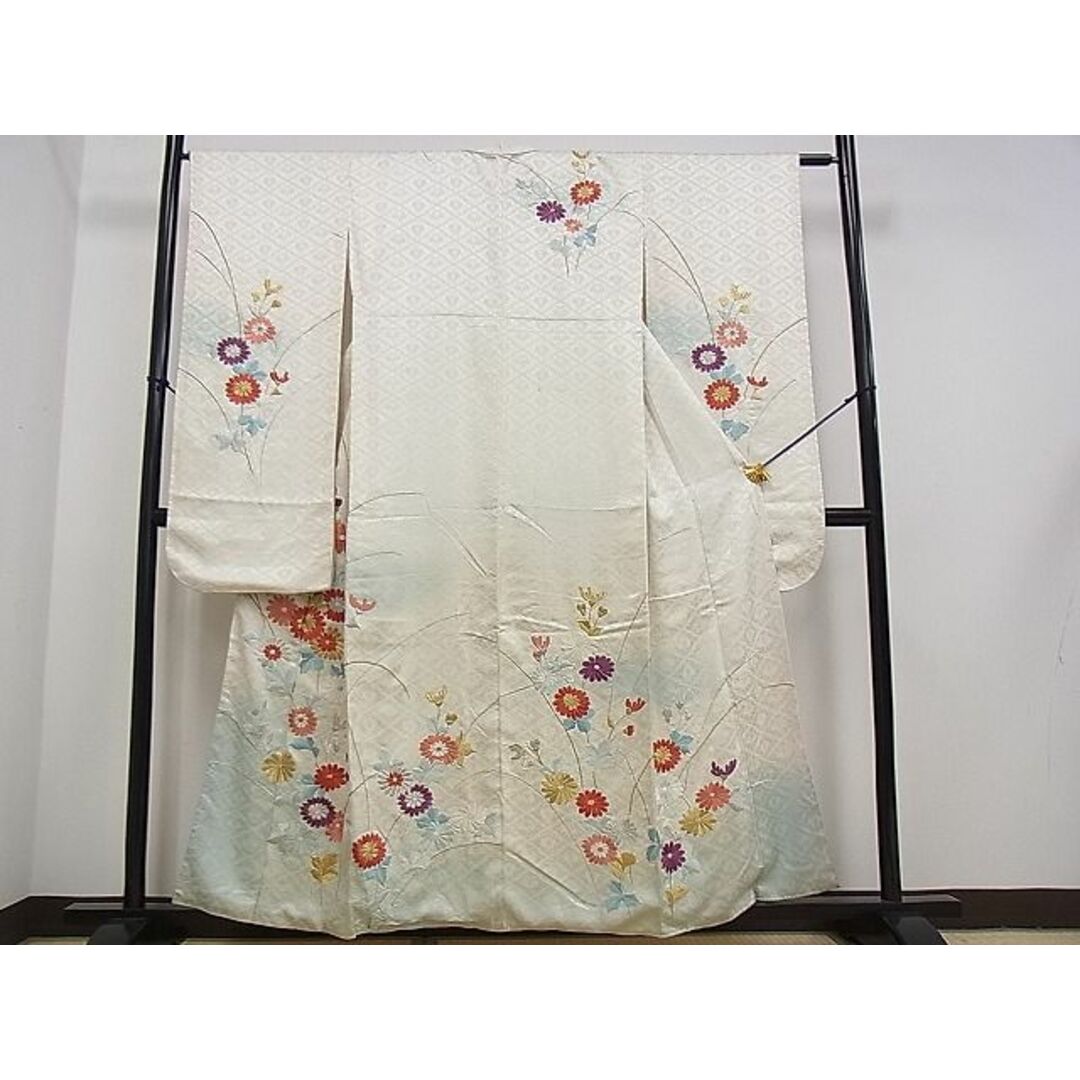 平和屋2■豪華振袖　刺繍　草花文　逸品　DAAB0793ud レディースの水着/浴衣(振袖)の商品写真