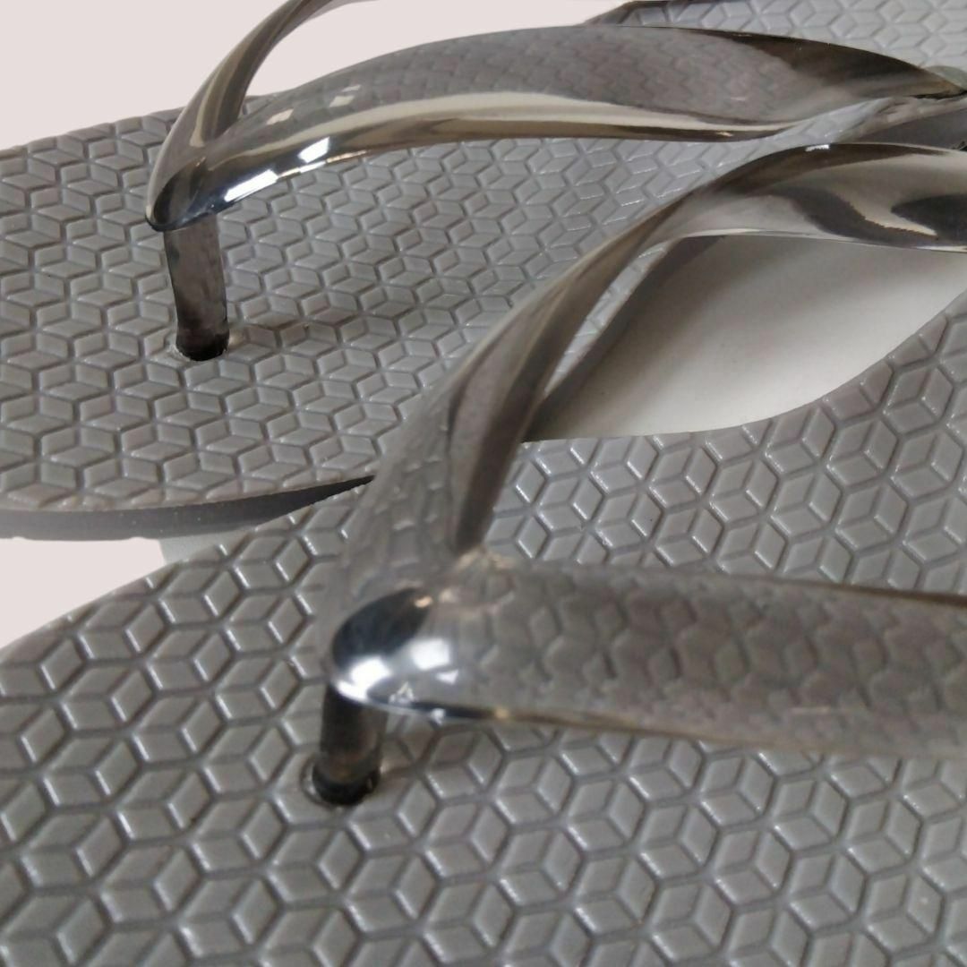 新品/Mサイズ トングサンダル レディース サンダル ミュール　グレー レディースの靴/シューズ(サンダル)の商品写真