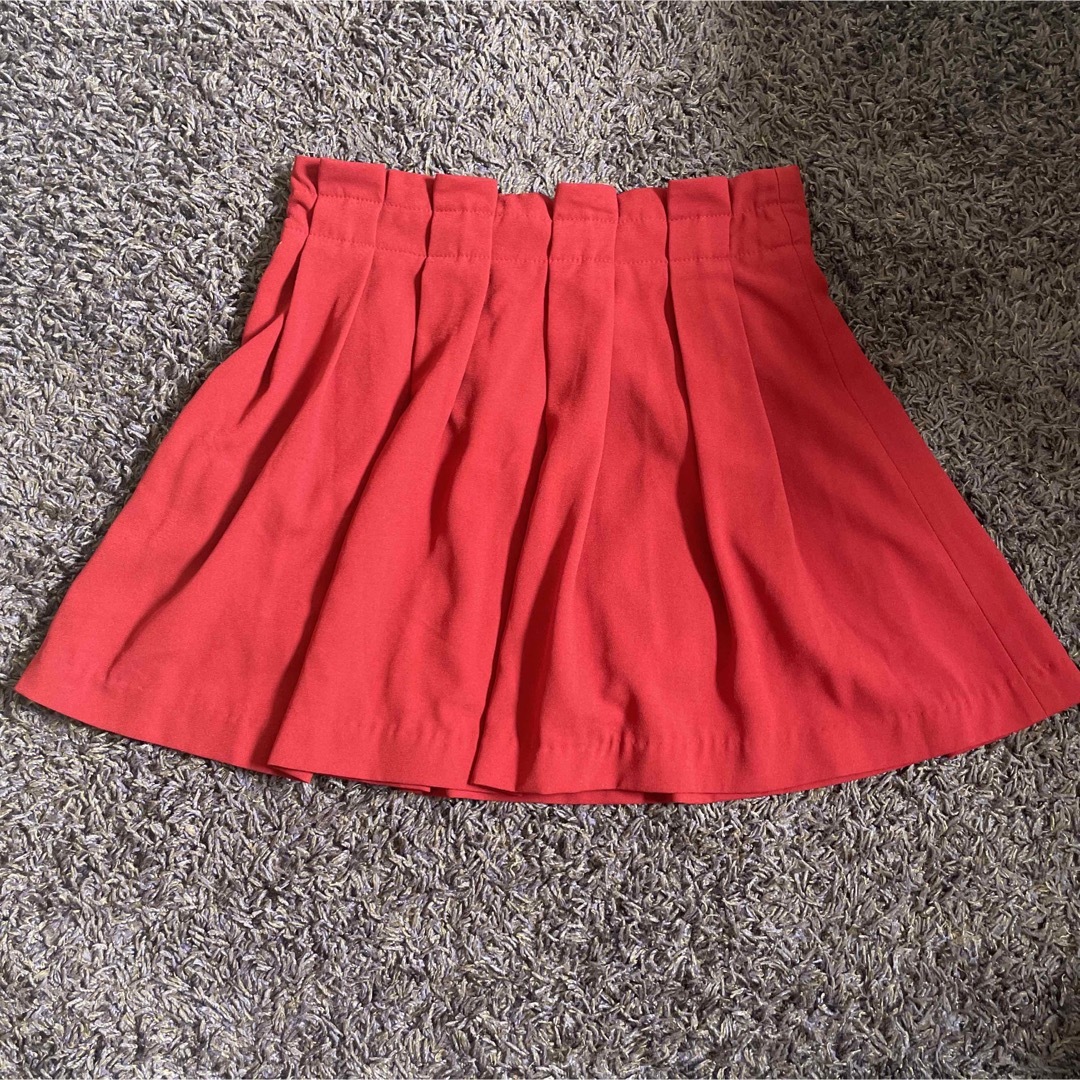 CECIL McBEE(セシルマクビー)のCECIL Mc BEE パンツ付きスカート 赤 Sサイズ レディースのパンツ(キュロット)の商品写真