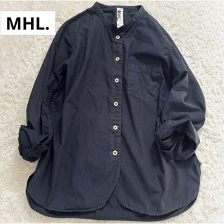 MHL. - MARGARET HOWELL コットン100%バンドカラー長袖シャツ　ネイビー