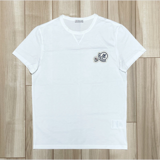 モンクレール(MONCLER)の［新品同様］モンクレール　Tシャツ　ダブルワッペン　ホワイト(Tシャツ/カットソー(半袖/袖なし))