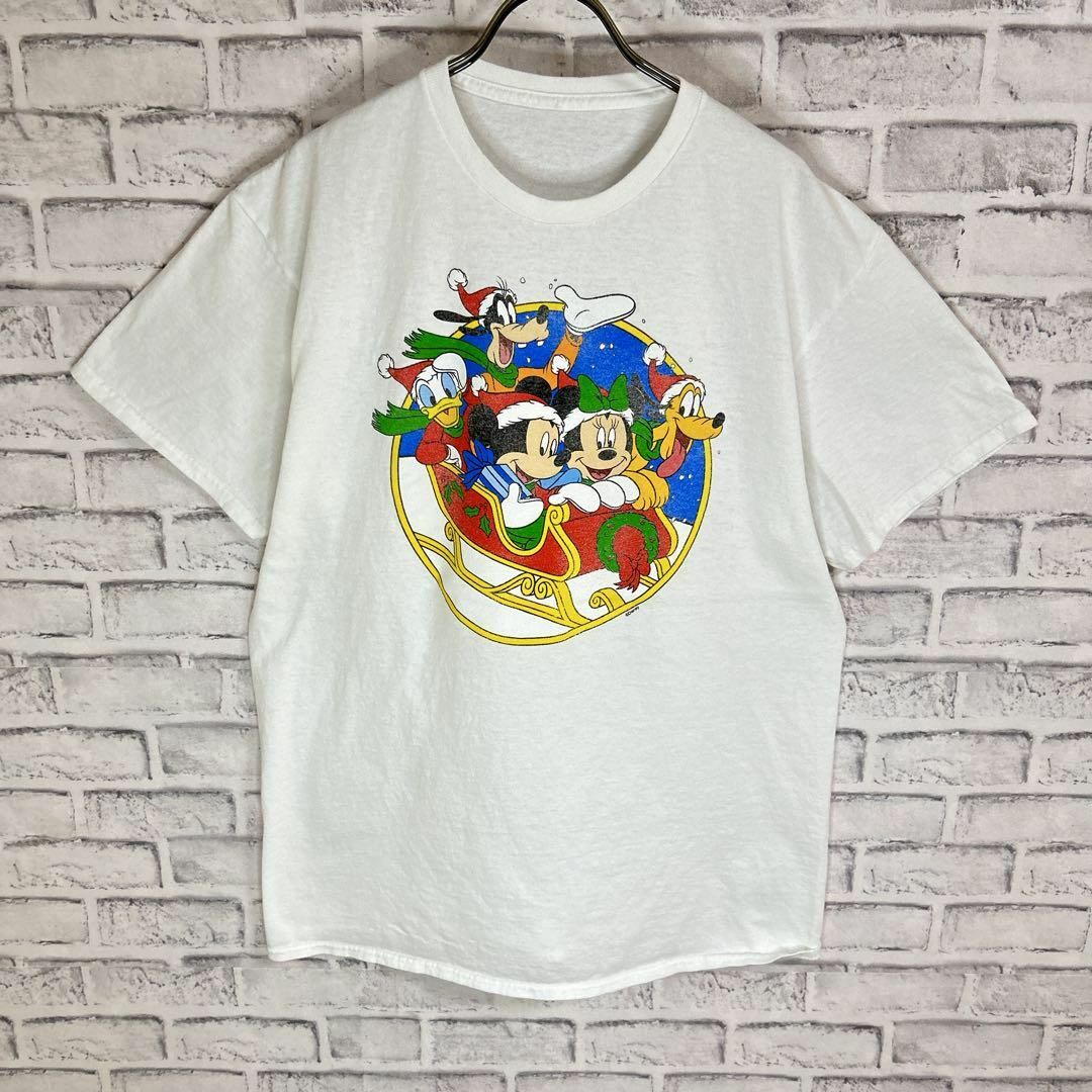 Disney(ディズニー)のDisney ディズニー クリスマス サンタ キャラクターTシャツ 半袖 輸入品 メンズのトップス(Tシャツ/カットソー(半袖/袖なし))の商品写真