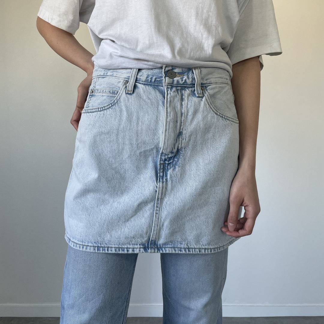 Levi's(リーバイス)の古着 リーバイス Levi's HIGH MICRO MINI デニム 台形 ミニスカート レディースL(w29) /eaa443699 レディースのスカート(ミニスカート)の商品写真