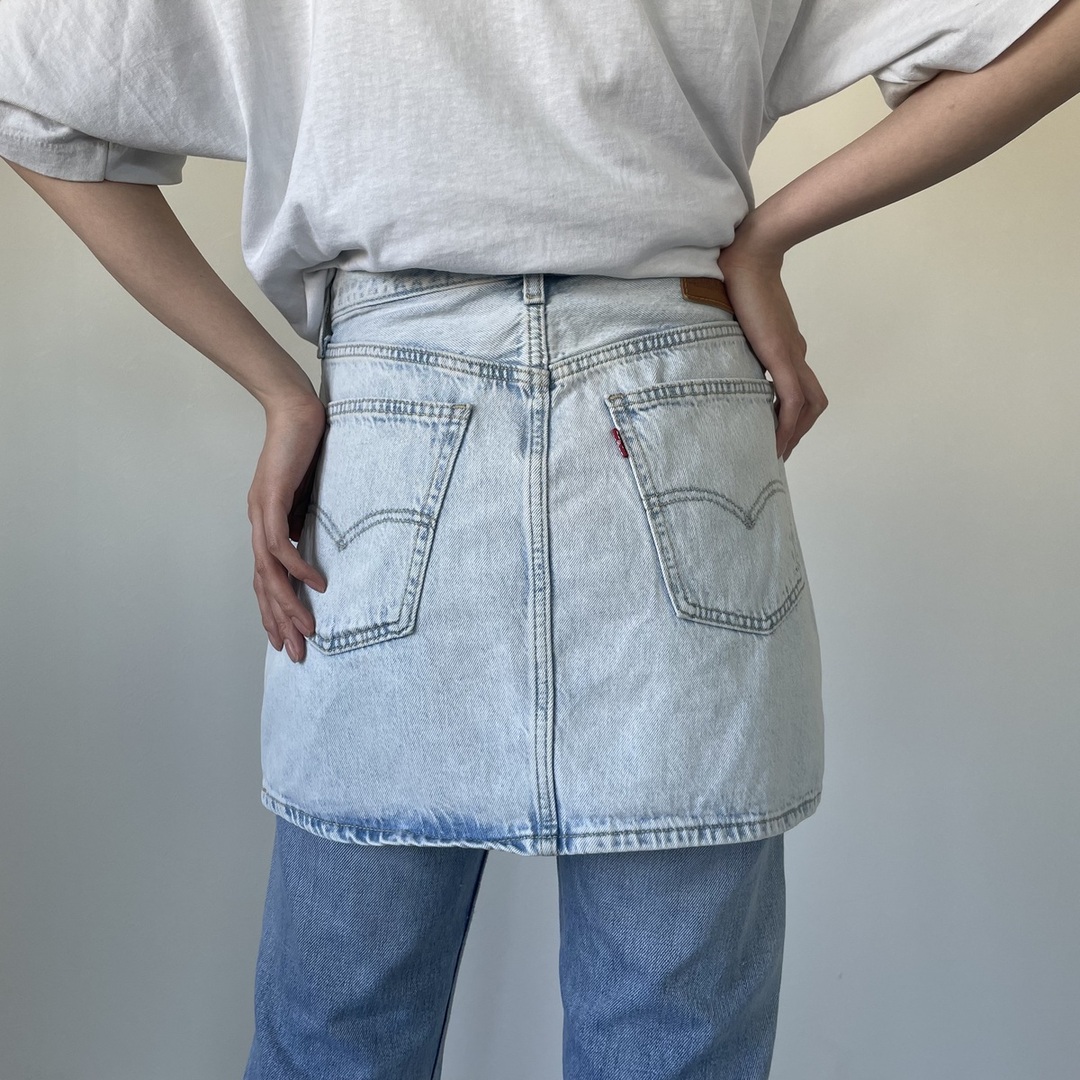 Levi's(リーバイス)の古着 リーバイス Levi's HIGH MICRO MINI デニム 台形 ミニスカート レディースL(w29) /eaa443699 レディースのスカート(ミニスカート)の商品写真