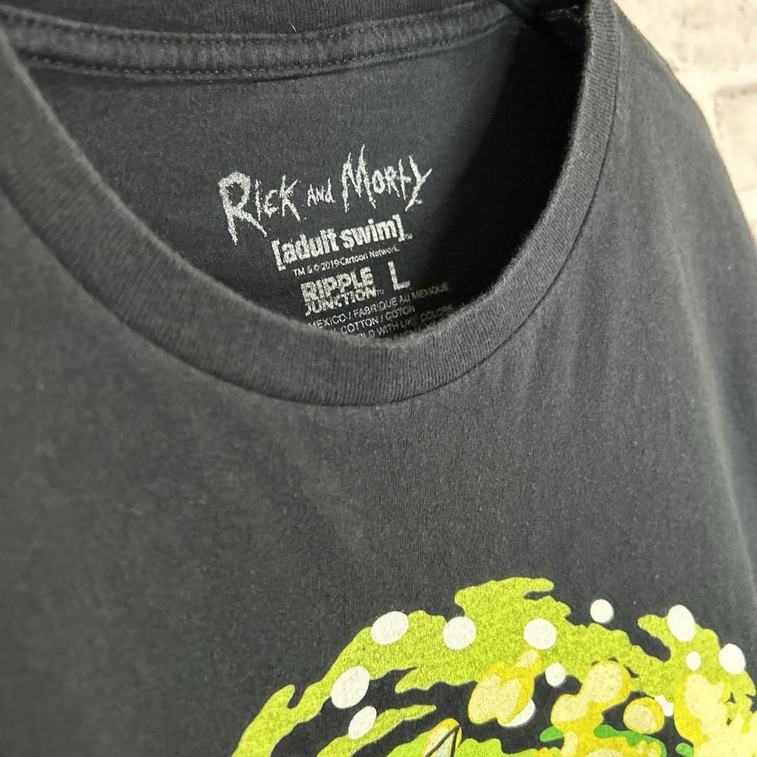 TV&MOVIE(ティービーアンドムービー)のRICK AND MORTY リックアンドモーティ キャラTシャツ 半袖 輸入品 メンズのトップス(Tシャツ/カットソー(半袖/袖なし))の商品写真