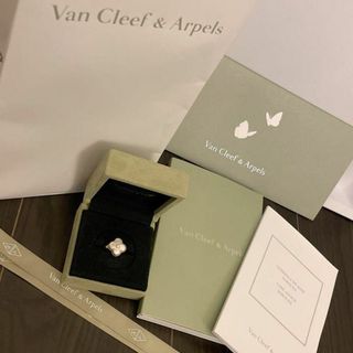 ヴァンクリーフアンドアーペル(Van Cleef & Arpels)のヴァンクリーフアーペル　ヴィンテージアルハンブラ リング　マザーオブパール　14(リング(指輪))