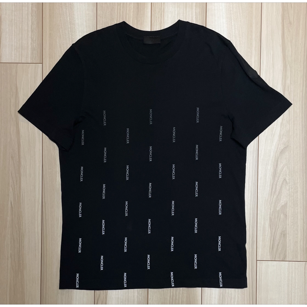 MONCLER(モンクレール)の［新品同様］モンクレール　ロゴグラデーションTシャツ　ブラック　S メンズのトップス(Tシャツ/カットソー(半袖/袖なし))の商品写真