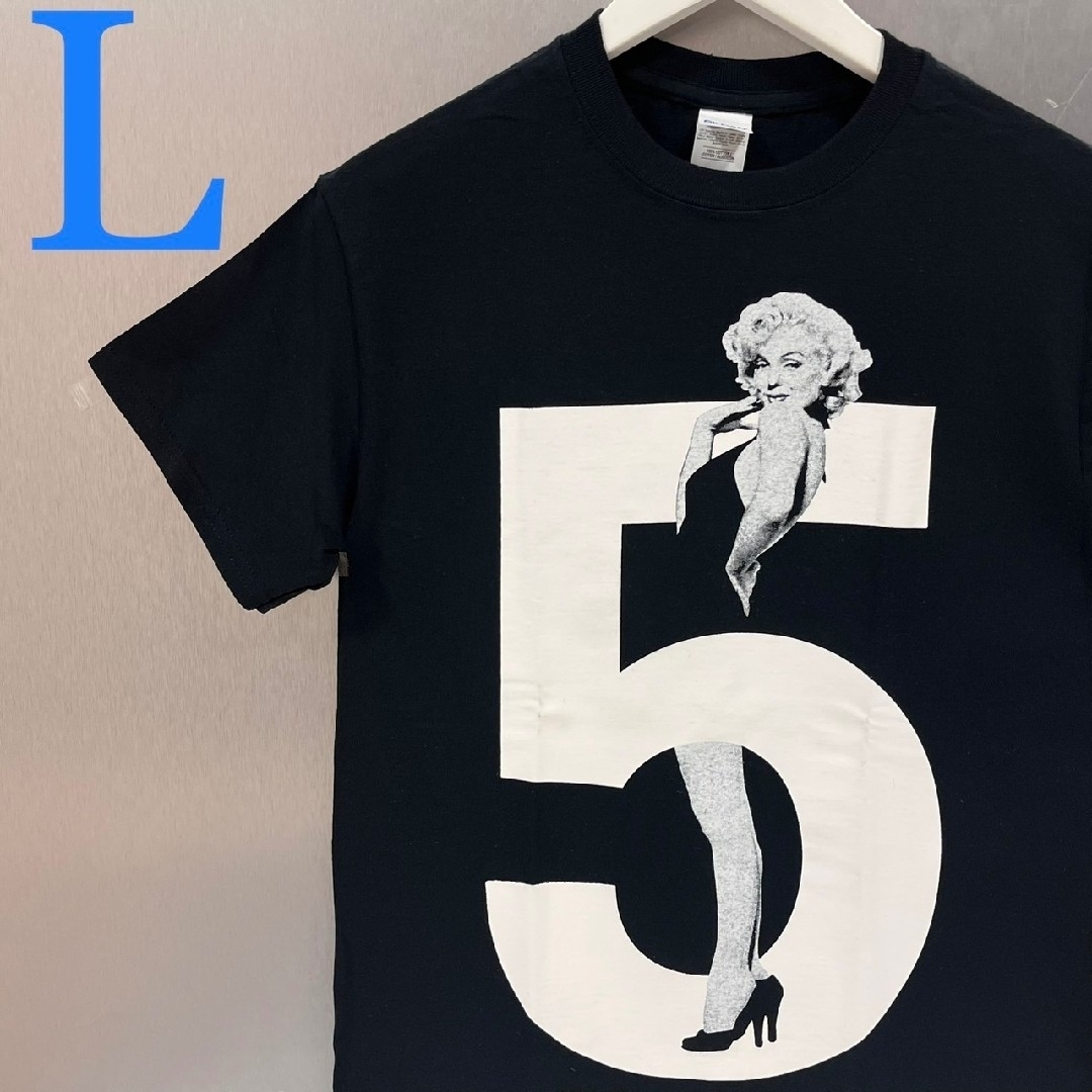 パロディtシャツ 男女兼用 NO 5 マリリンモンロー 半袖tシャツ （黒） メンズのトップス(Tシャツ/カットソー(半袖/袖なし))の商品写真