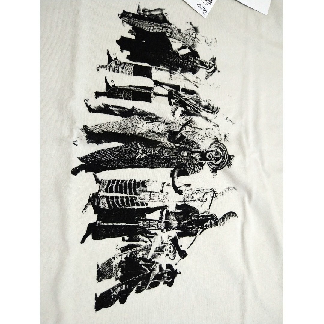 Design Tshirts Store graniph(グラニフ)の*新品* graniph ヨシダナギ Tシャツ * レディースのトップス(Tシャツ(半袖/袖なし))の商品写真