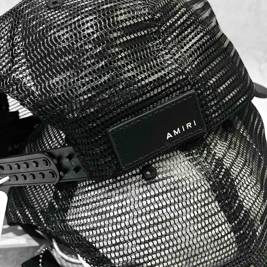 AMIRI(アミリ)の新品正規品 AMIRI ARTS DISTRICT アミリ トラッカーキャップ メンズの帽子(キャップ)の商品写真