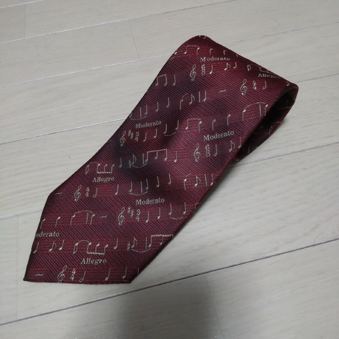 西陣(ニシジン)のNISHIJIN ニシジン 日本製 ワインレッド 音符 楽譜 シルク ネクタイ メンズのファッション小物(ネクタイ)の商品写真