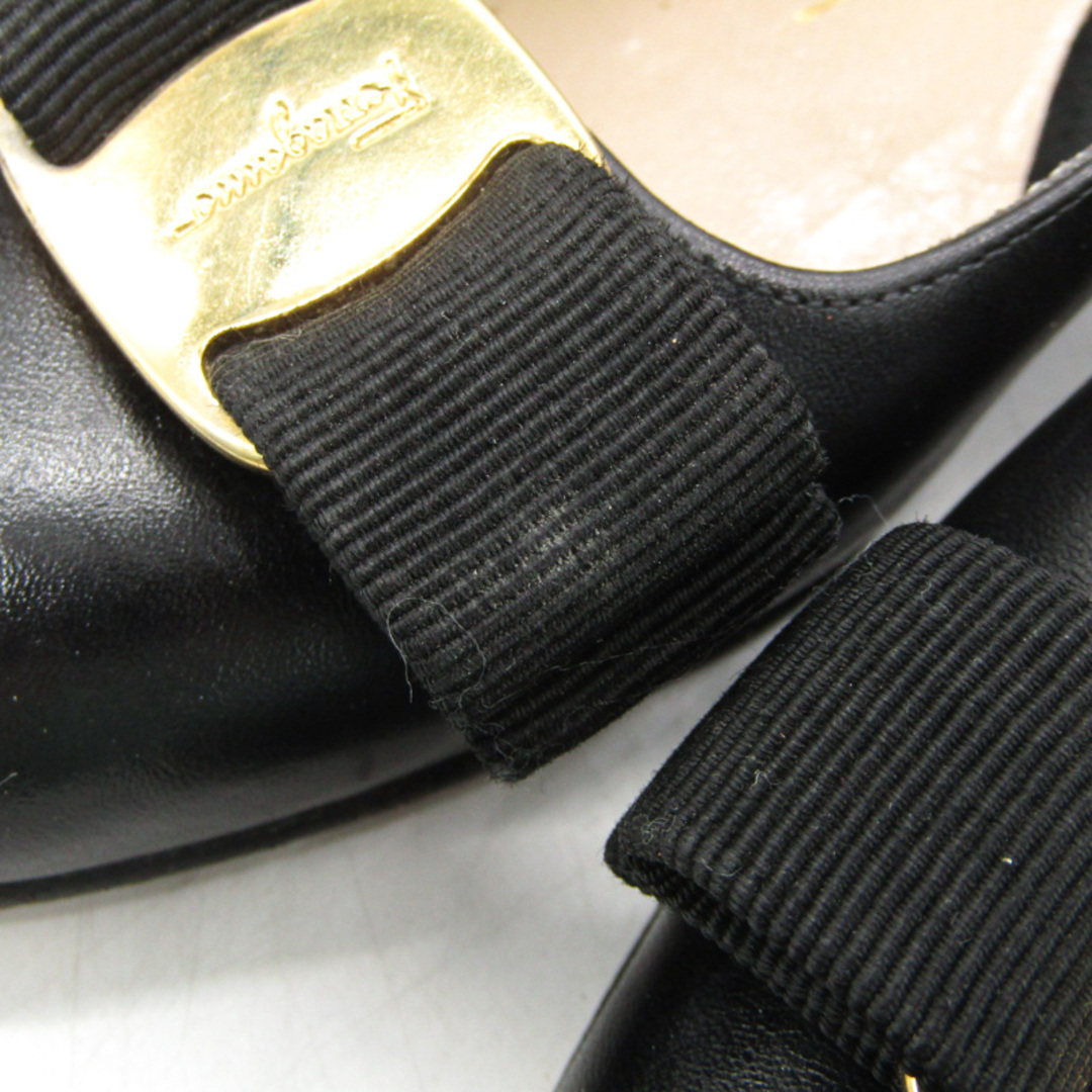 Salvatore Ferragamo(サルヴァトーレフェラガモ)のサルヴァトーレフェラガモ パンプス ブランド シューズ 靴 イタリア製 黒 レディース 5サイズ ブラック Salvatore Ferragamo レディースの靴/シューズ(ハイヒール/パンプス)の商品写真